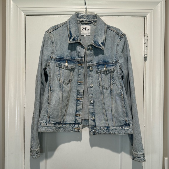 Zara Denim Jacket - Picture 3 of 8